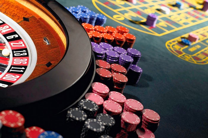Читать онлайн казино как выводить из казино